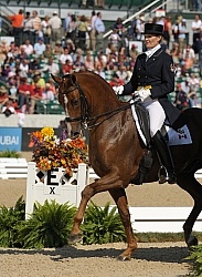 Ashley Holzer and Pop Art perform at the 2010 Alltech World Equestrian Games